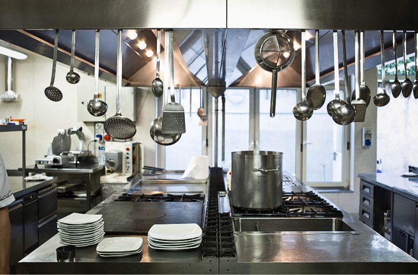 Alat Kebersihan MBG dalam Mendukung Dapur Makan Bergizi Gratis